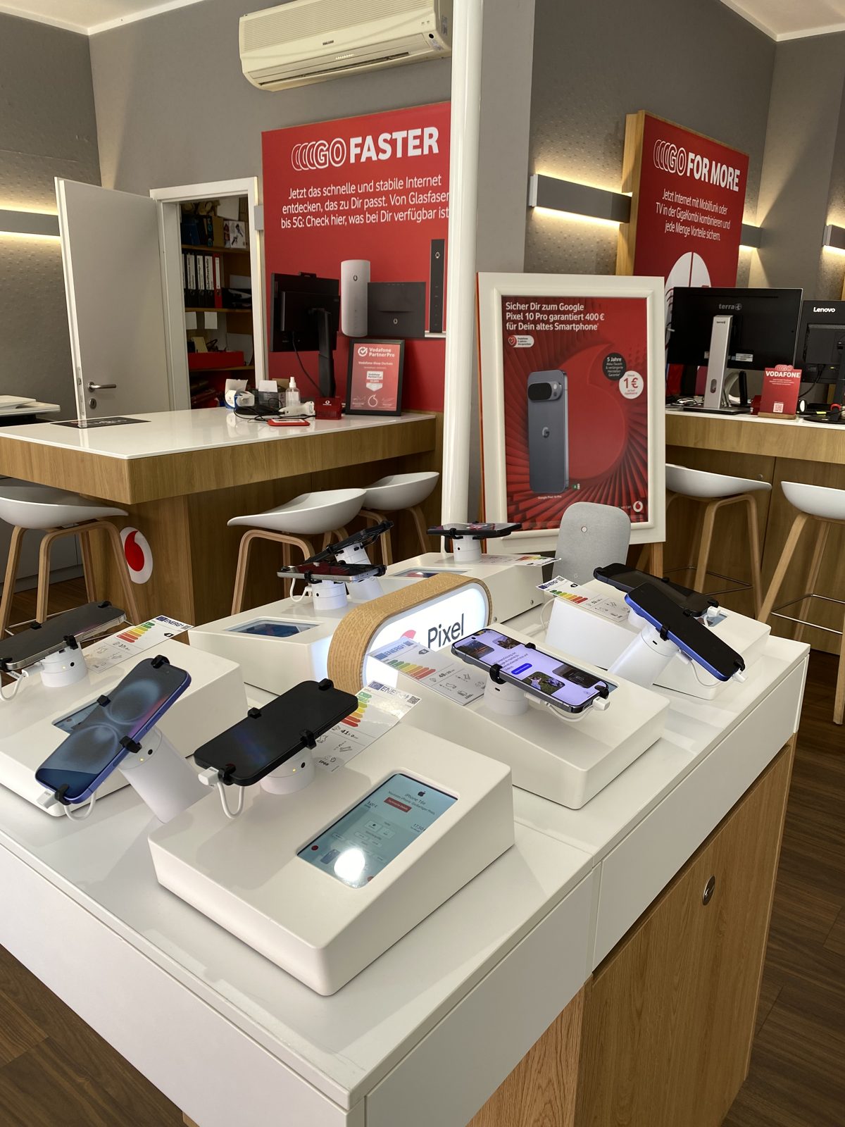 Beratungsbereich im Vodafone Shop Oschatz